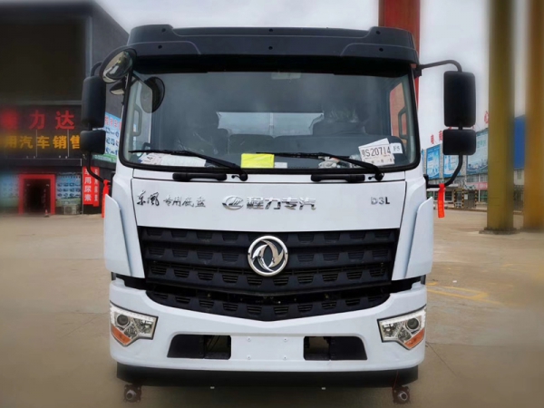 東風(fēng)D312噸灑水車