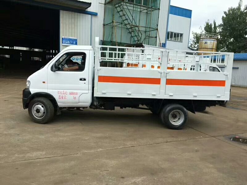 東風俊風3.3米(藍牌)氣瓶車