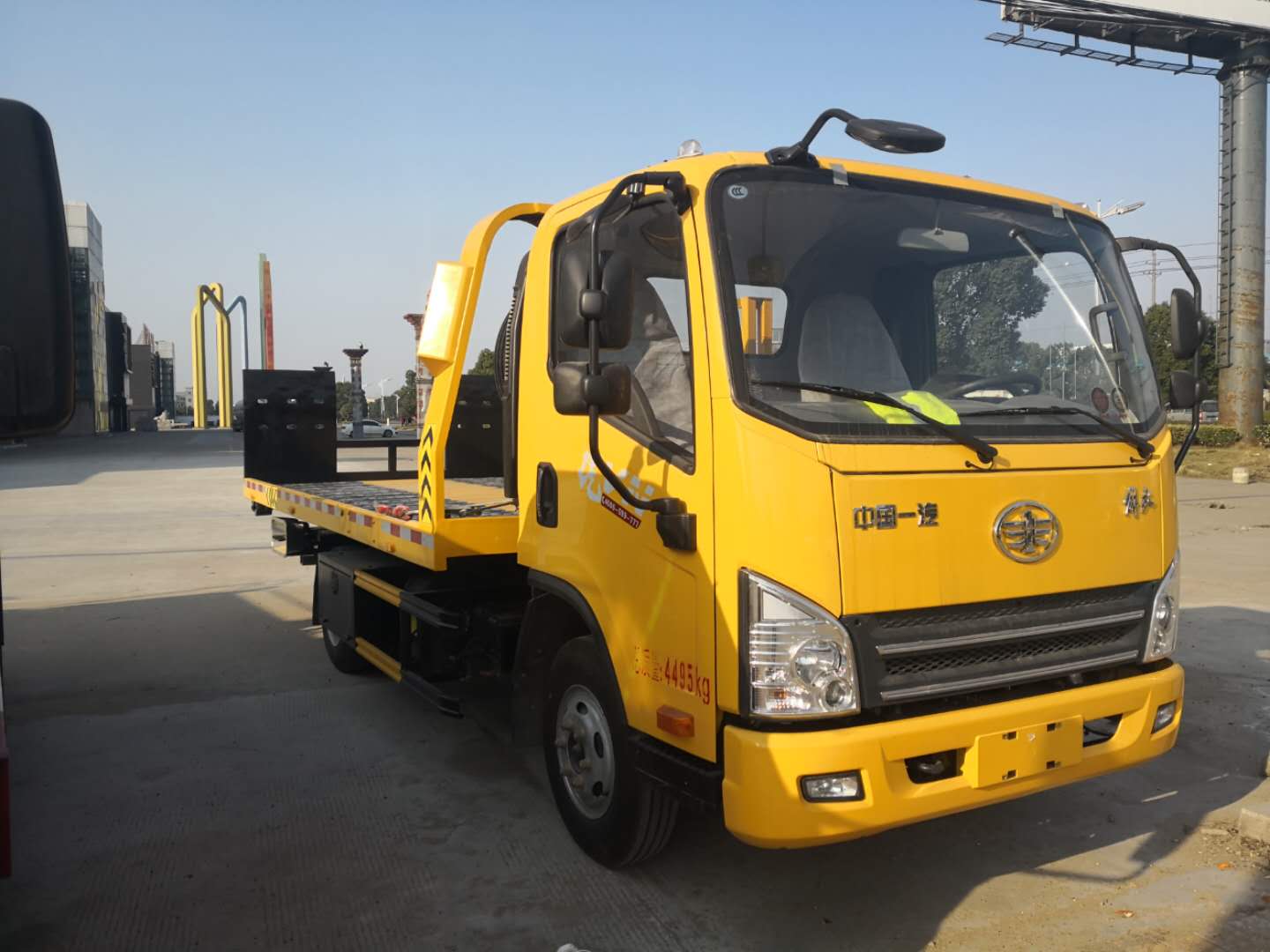 國(guó)六解放虎V藍(lán)牌清障車