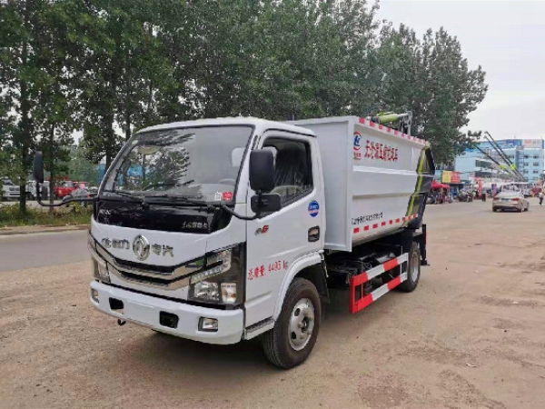 東風(fēng)小多利卡國六7方無泄漏后裝式壓縮垃圾車