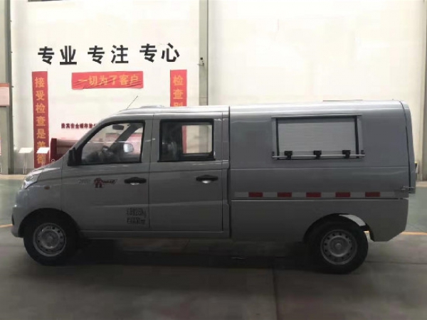 福田祥菱3方國(guó)六雙排密封自卸垃圾車