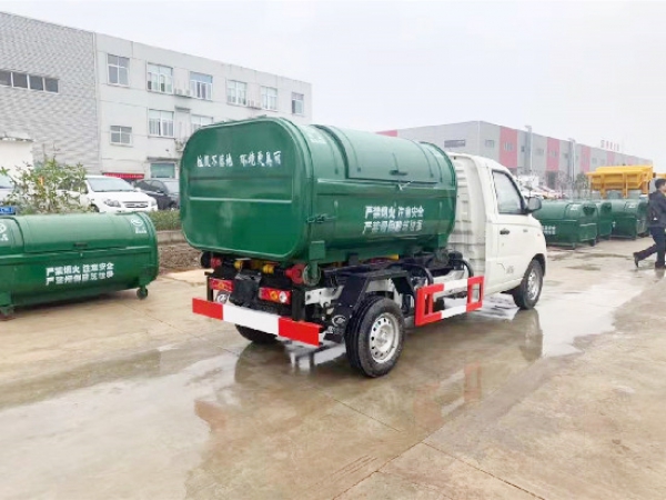 福田祥菱汽油國六車廂可卸(3方鉤臂)式垃圾車