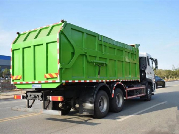 程力牌CL5250ZDJE6型壓縮式對接垃圾車