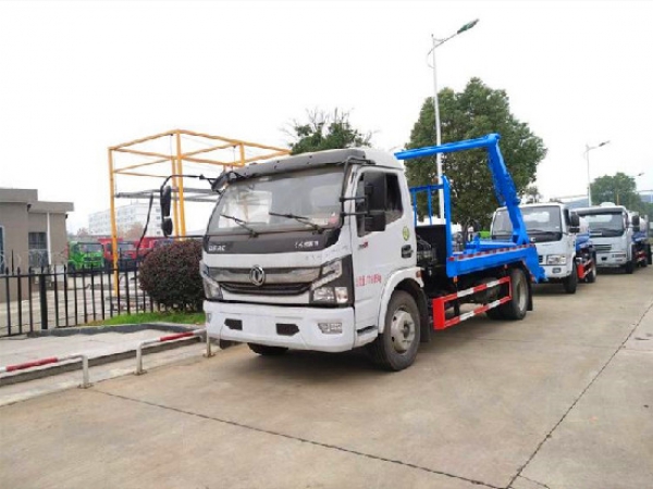 東風(fēng)多利卡國六6方擺臂式垃圾車