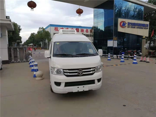 （國(guó)六面包型）福田風(fēng)景G7冷藏車