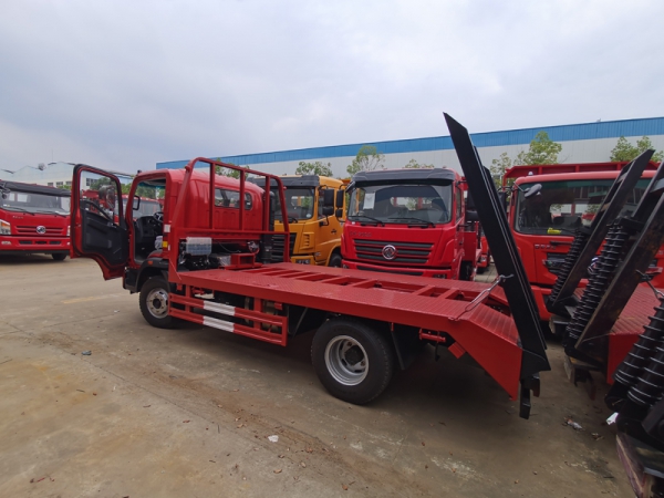 國六豪沃藍(lán)牌平板運(yùn)輸車