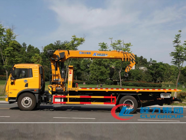 國(guó)六解放龍V帶吊平板清障拖車