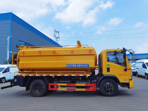 東風(fēng)福瑞卡12.5方清洗吸污車(chē),聯(lián)合疏通車(chē)