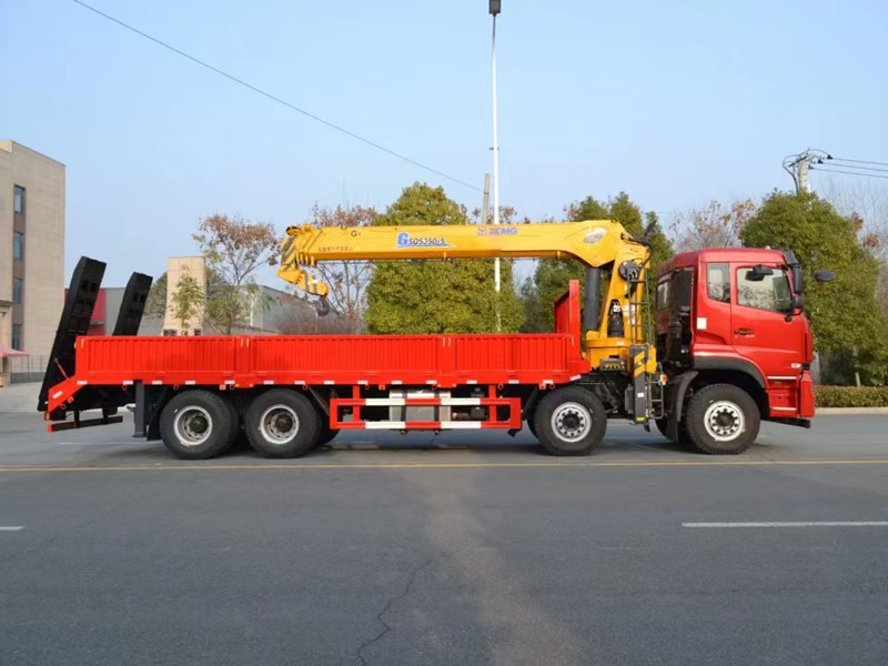 程力前四后八14噸隨車吊平板車